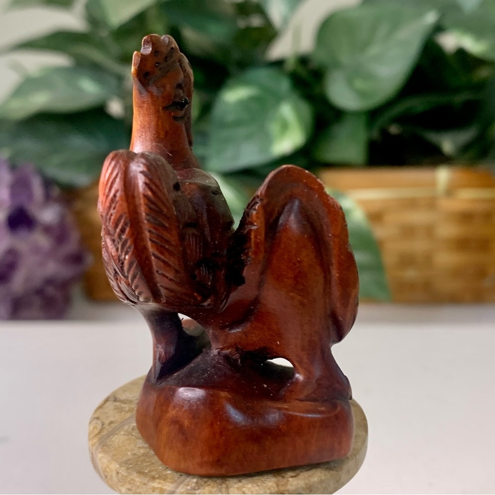 Boxwood Rooster Netsuke Hand Carved Chicken Hen & Chick Wood Animal Carving VTG - Picture 6 of 11